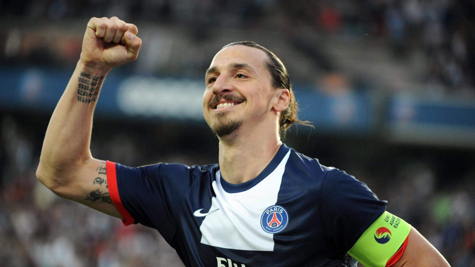 开云体育官方网站-世界杯之夜，塔图姆关键回合不手软