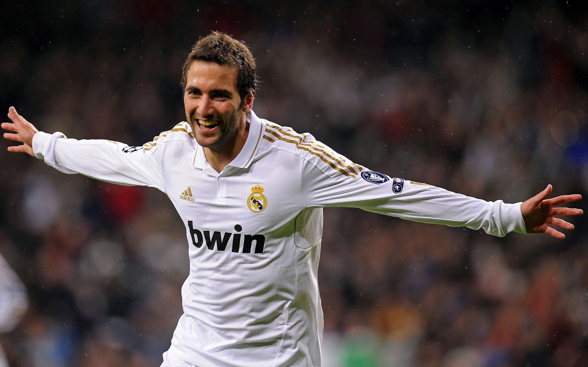 魔术对阵黄蜂,库里攻防两端统治全场