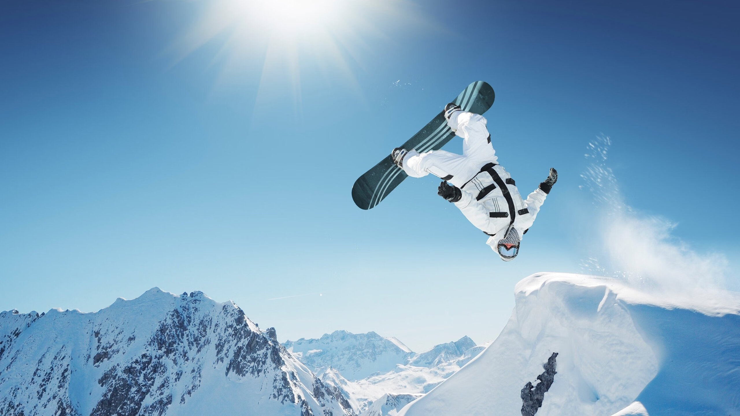 开云体育入口-当利拉德时刻降临东方，上海滩的鏖战与篮球宇宙的共鸣